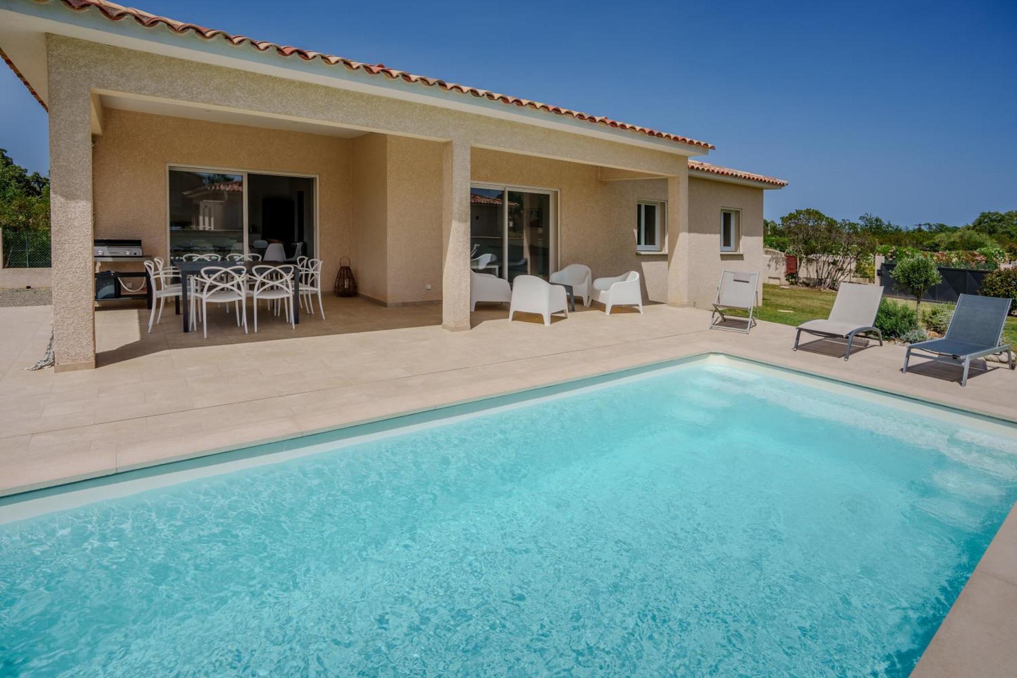 Villa Clara Piscine Chauffee Prunelli-di-Fiumorbo Extérieur photo